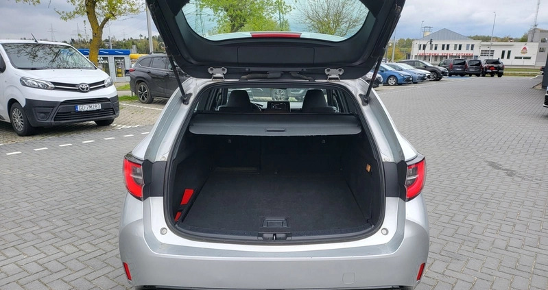 Toyota Corolla cena 72900 przebieg: 236105, rok produkcji 2019 z Uniejów małe 301